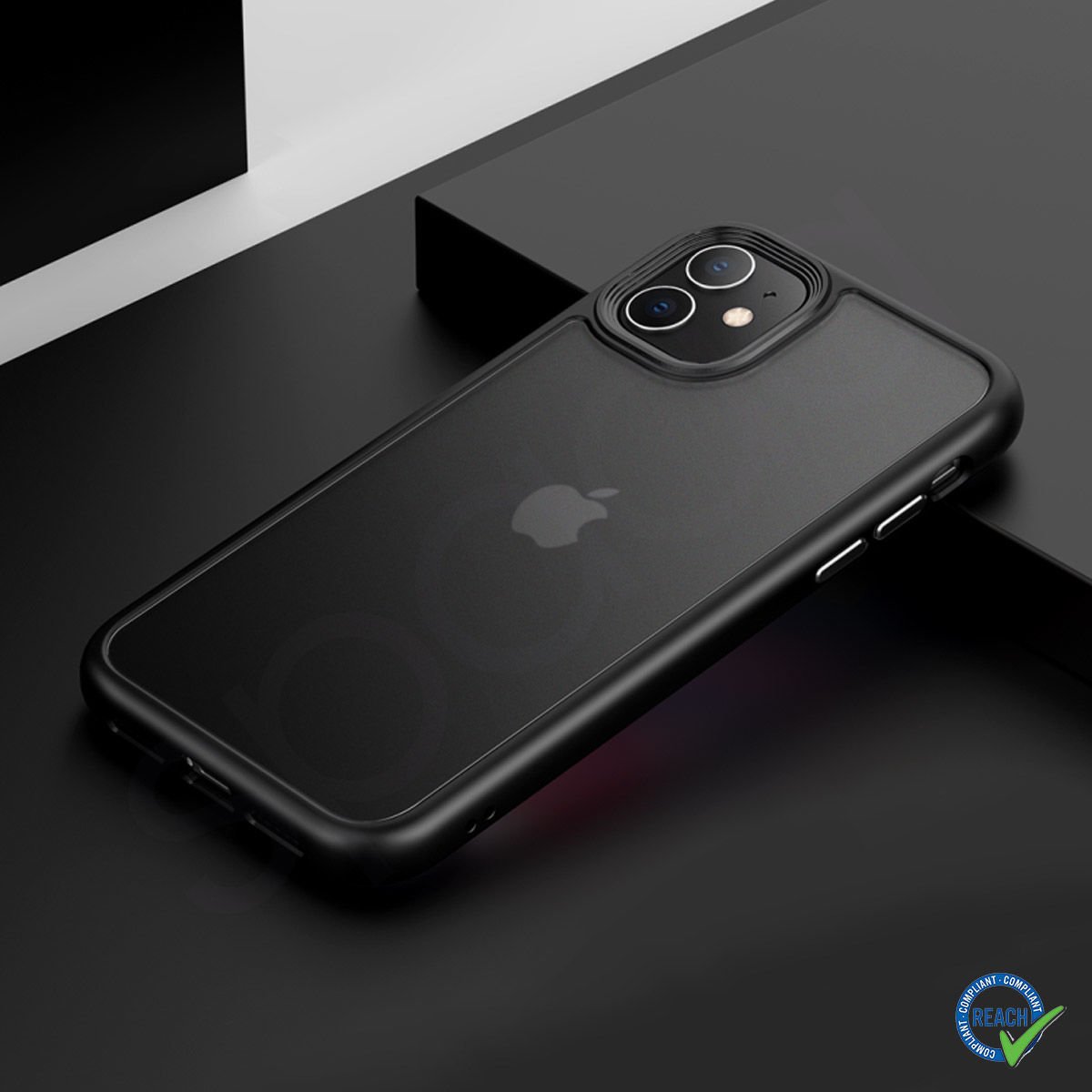 iPhone 11 Spada Panzer Black Kapak