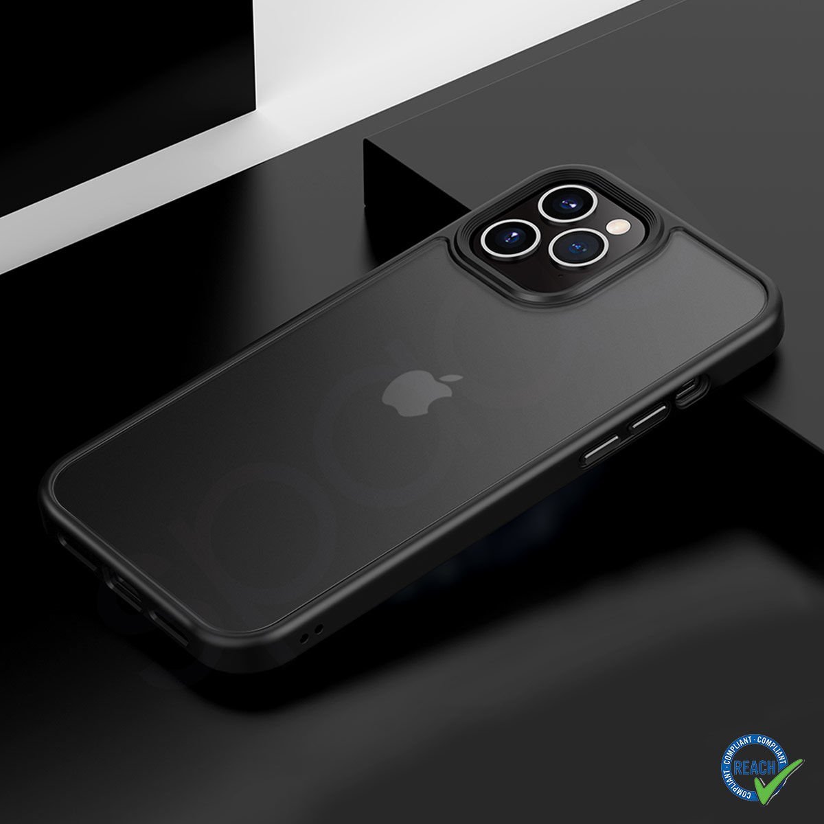 iPhone 12 Pro Spada Panzer Black Kapak